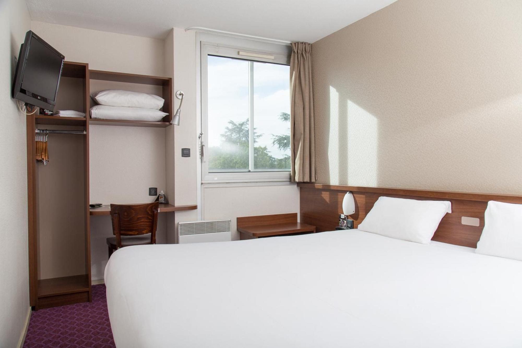 Brit Hotel Toulouse Colomiers - L'Esplanade Zewnętrze zdjęcie